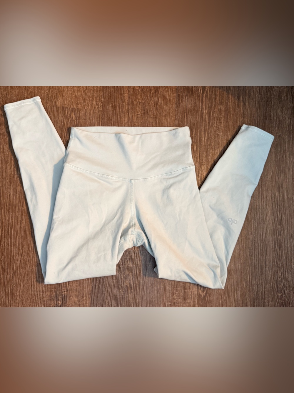 ALO Light Blue Active Leggings sz Small